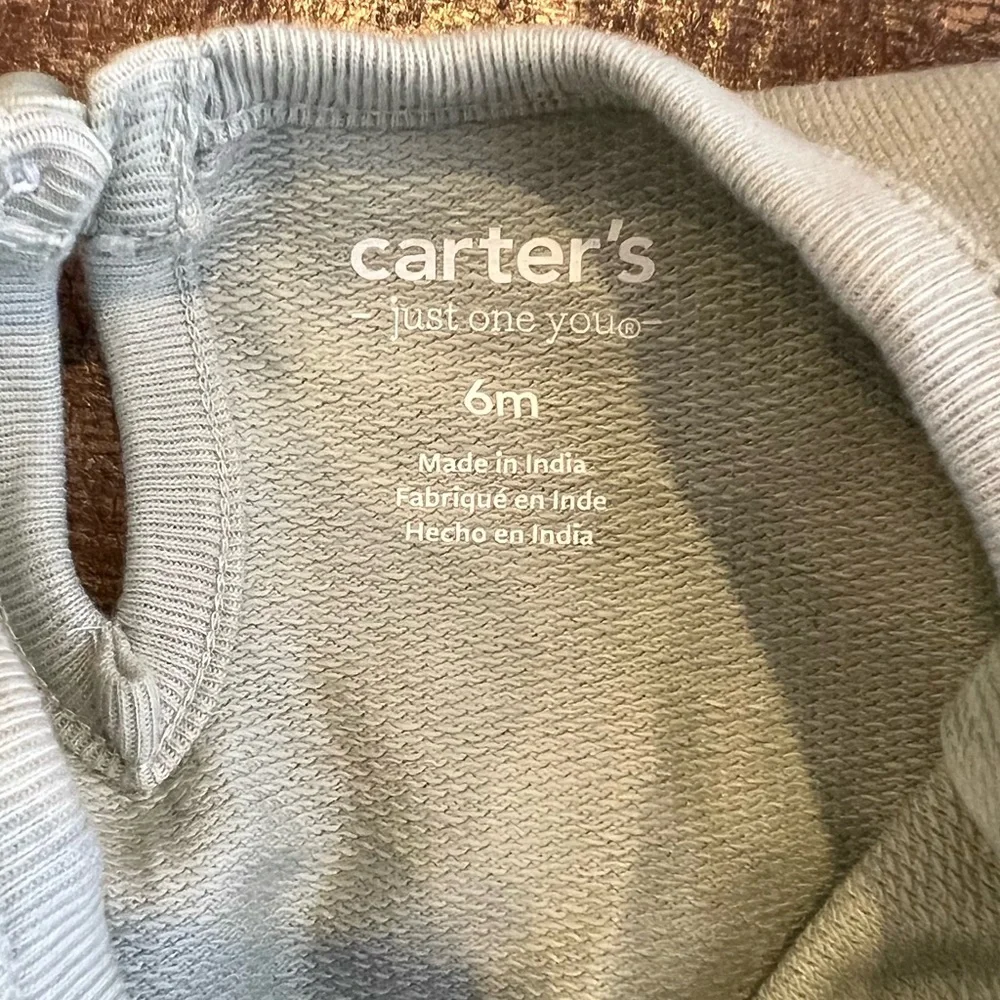 Carter’s play suit NWT 6 months
